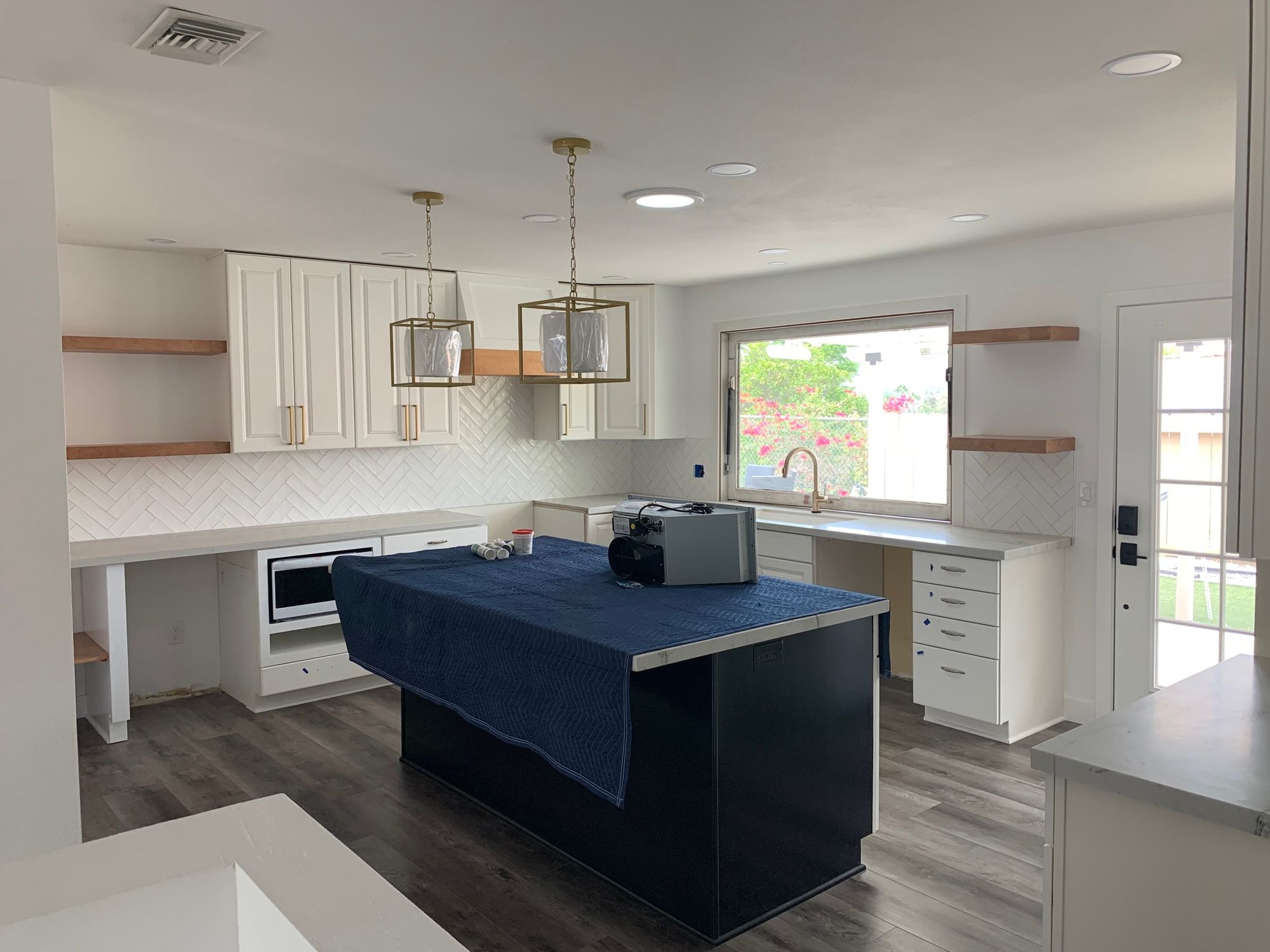 Kitchen remodel by Edgewood Remodel and Construction
